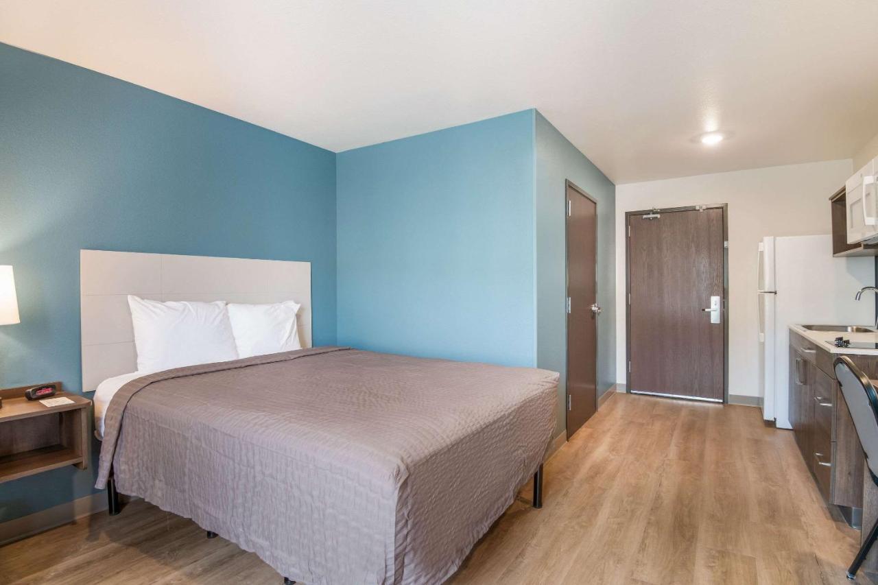 Woodspring Suites ミズーラ エクステリア 写真